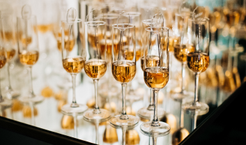 День шампанского