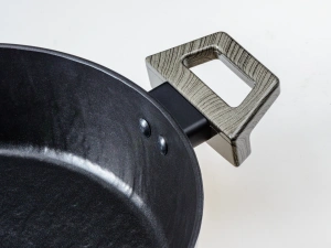 ЖАРОВНЯ алюминиевая с антипригарным покрытием с крышкой 3 л/26 см   110375