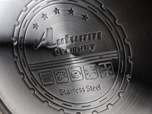 ЧАЙНИК со свистком 3 л из нержавеющей стали с пластмассовой ручкой   110652