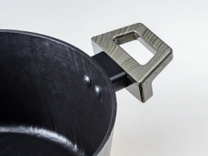 КАСТРЮЛЯ алюминиевая с антипригарным покрытием с крышкой 3,7 л/24 см   110374