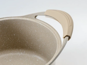 КАСТРЮЛЯ алюминиевая с антипригарным  покрытием 2,8 л/20 см   110388