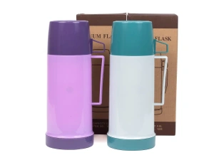 ТЕРМОС пластмассовый со стеклянной колбой 600 мл   99337 