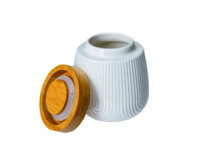 БАНКА ДЛЯ СЫПУЧИХ ПРОДУКТОВ фарфоровая 360 мл с бамбуковой крышкой   107978