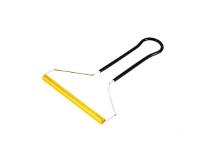 СКРЕБОК ДЛЯ ЧИСТКИ ОДЕЖДЫ/МЯГКОЙ МЕБЕЛИ/КОВРОВ металл/пвх 12,5*18 см   105280 